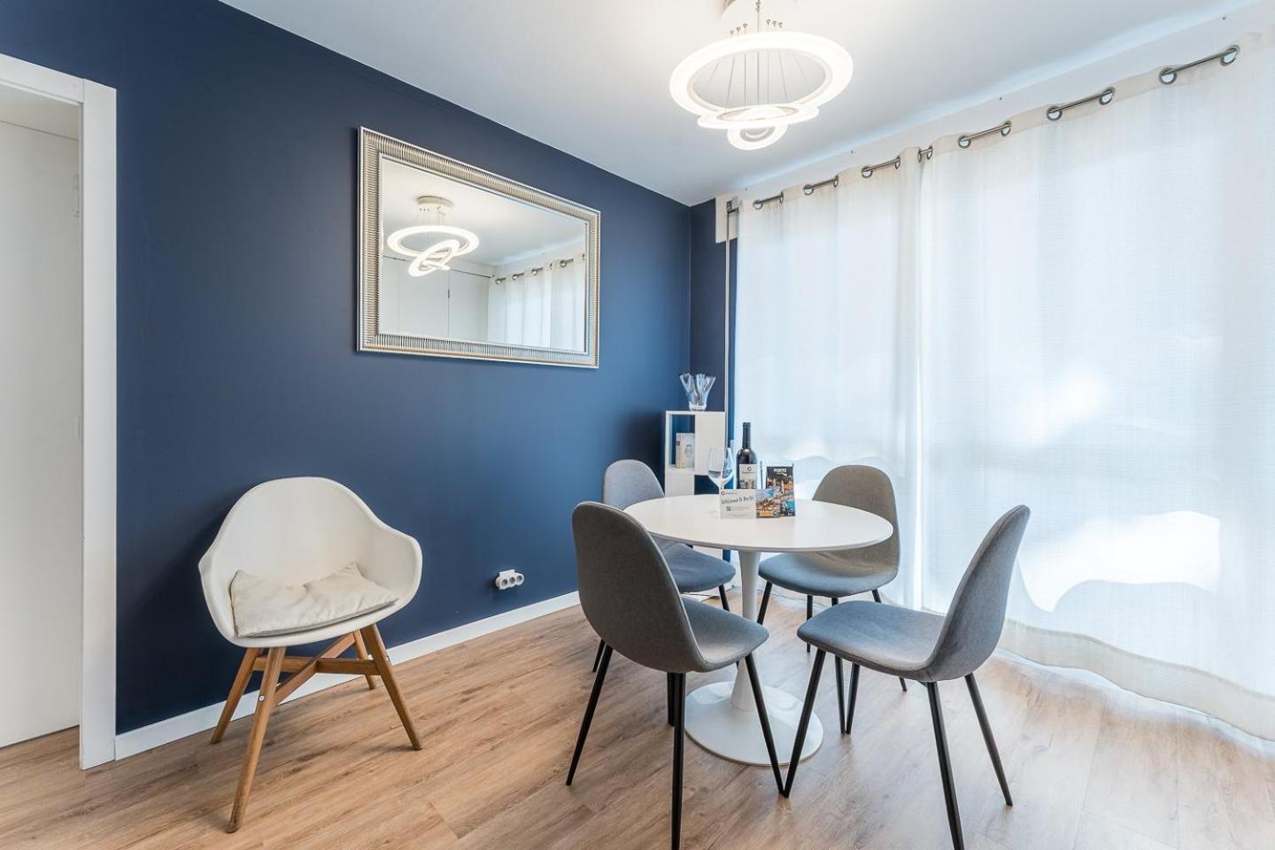 Guestready - Shades Of Blue With Balcony Appartement Porto Buitenkant foto